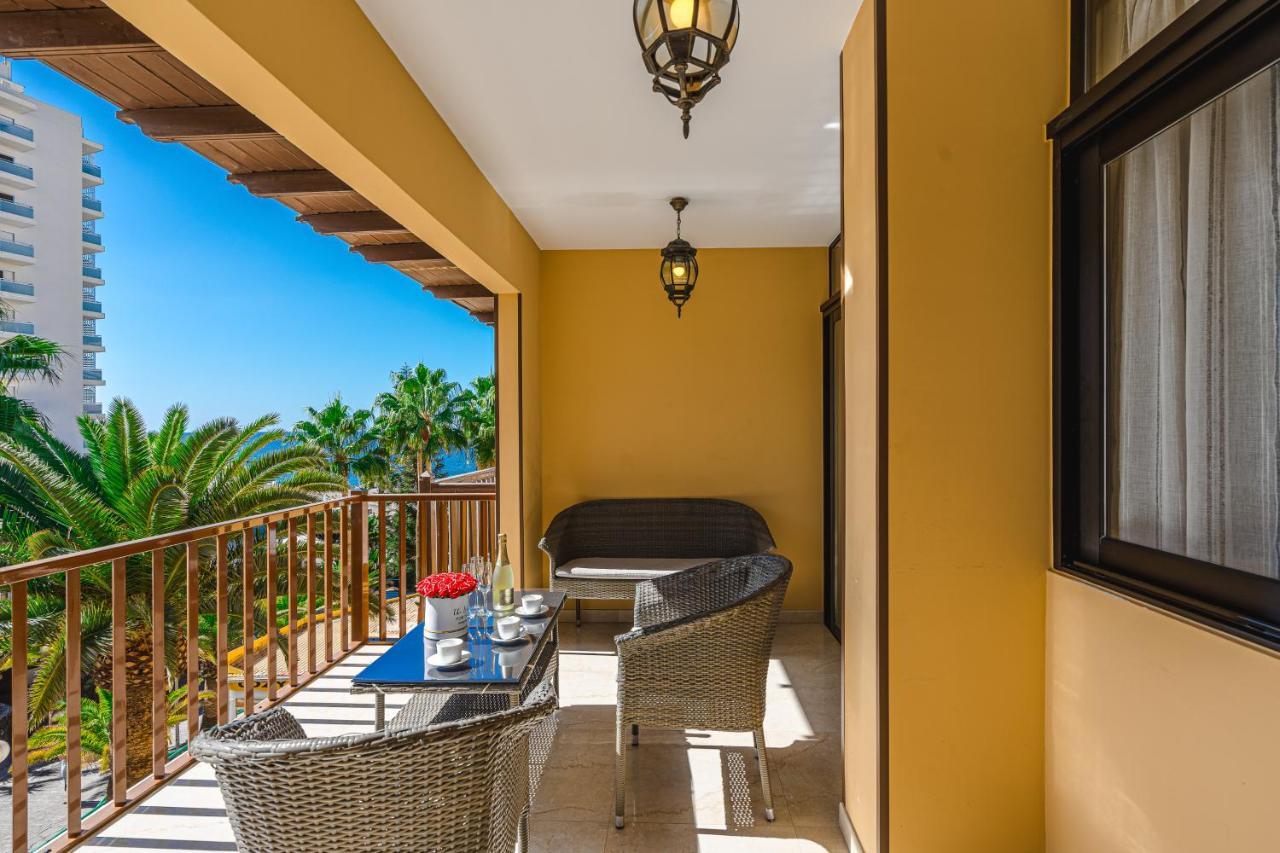 Amazing 3 Bedroom Apartment On The First Line Of The Best Las Americas Beach, Air Conditioner And Terrace Ocean View Playa de las Americas  Exterior foto